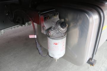 ���� �°����� 160���� 4X2 4.12�׵��Ų�դʽ�Ῠ(����)ͼƬ