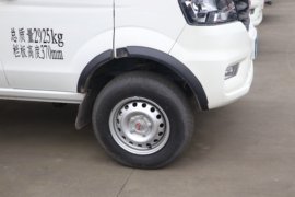 鑫卡S50 载货车外观                                                图片