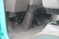 现代商用车 泓图EV 4.5T 4.2米单排纯电动厢式运输车(国六)(CHM5040XXYZDC33BEV)115kWh