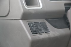 现代商用车 泓图EV 4.5T 4.2米单排纯电动厢式运输车(国六)(CHM5040XXYZDC33BEV)115kWh