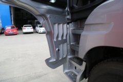 福田 欧曼EST 穿越版 580马力 6X4 AMT自动挡牵引车(后桥MCY12)(国六)(BJ4259Y6DHL-12)