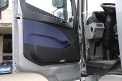 福田 欧曼GTL 470马力 4X2 AMT自动挡牵引车(国六)(BJ4189Y6ADL-01)