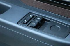 陕汽商用车 轩德翼9 150马力 4X2 单排轻卡底盘(国六)