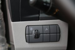 福田 欧曼GTL 质享版 460马力 6X4 LNG牵引车(国六)(BJ4259L6DLL-01)