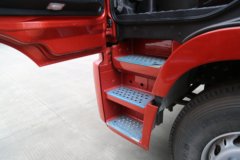 福田 欧曼GTL 质享版 460马力 6X4 LNG牵引车(国六)(BJ4259L6DLL-01)