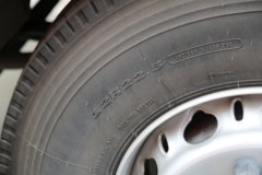 福田 欧曼GTL 质享版 460马力 6X4 LNG牵引车(国六)(BJ4259L6DLL-01)
