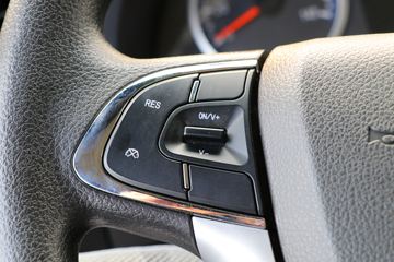 ���� ����J6 ��ֵ�� 350���� 8X4 5.6����ж��(����)(HFC3311P3K5H23S)ͼƬ