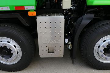 ���� ����J6 ��ֵ�� 350���� 8X4 5.6����ж��(����)(HFC3311P3K5H23S)ͼƬ