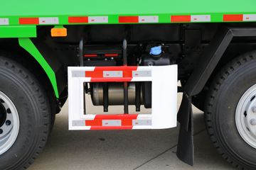 ���� ����J6 ��ֵ�� 350���� 8X4 5.6����ж��(����)(HFC3311P3K5H23S)ͼƬ