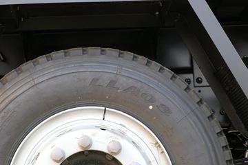 ���� ����J6 ��ֵ�� 350���� 8X4 5.6����ж��(����)(HFC3311P3K5H23S)ͼƬ