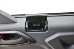 解放 虎VH 160马力 4.82米排半栏板轻卡(国六)(CA1120P40K42L3E6A84)