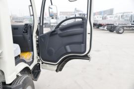 虎VR&nbsp;冷藏车驾驶室图片