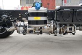 虎VR&nbsp;冷藏车底盘图片