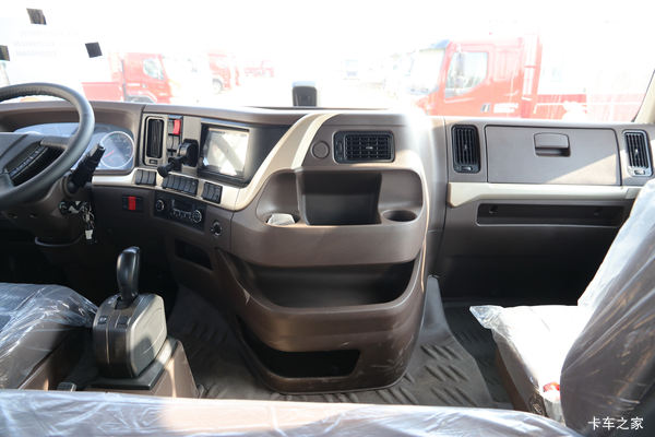 优惠2万 亳州市乘龙H7牵引车火热促销中!!!