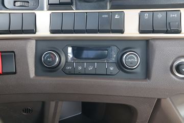 �������� ����H7�ؿ� 520���� 4X2 AMT�Զ���ǣ����(����)ͼƬ