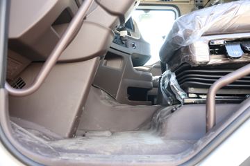 �������� ����H7�ؿ� 520���� 4X2 AMT�Զ���ǣ����(����)ͼƬ