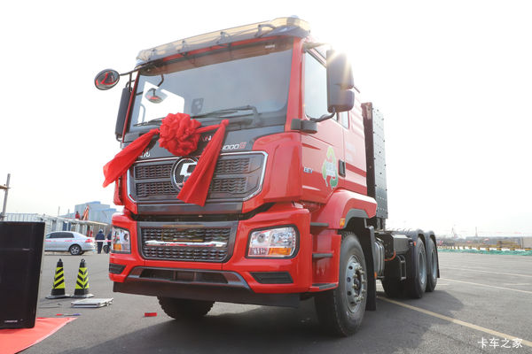 陕汽重卡 德龙M3000S 超强版 6X4 纯电动牵引车(国六)(SX4257MF4BEV1)282kWh