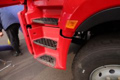 陕汽重卡 德龙M3000S 超强版 6X4 纯电动牵引车(国六)(SX4257MF4BEV1)282kWh