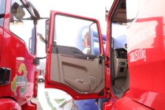 陕汽重卡 德龙M3000S 超强版 6X4 纯电动牵引车(国六)(SX4257MF4BEV1)282kWh