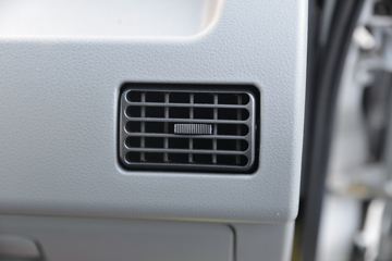  ԦVQ1 1.6L 122  3.05׵ʽ΢()(BJ5030XYK5JV3-51)ͼƬ