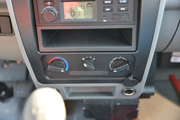  ԦVQ1 1.6L 122  3.05׵ʽ΢()(BJ5030XYK5JV3-51)ͼƬ