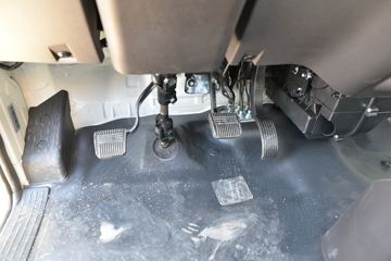 ���� ����M1 ������ 1.6L 122���� ���� 3.05���Ű�����΢��(����)(BJ1031V4PV4-01)ͼƬ