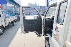 福田 祥菱M1 豪华型 1.6L 122马力 汽油 3.05米排半栏板微卡(国六)(BJ1031V4PV4-01)