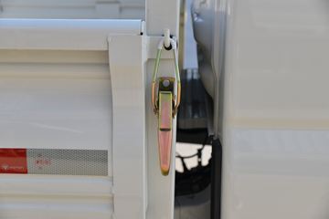 ���� ����M1 ������ 1.6L 122���� ���� 3.05���Ű�����΢��(����)(BJ1031V4PV4-01)ͼƬ