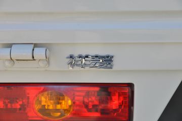 ���� ����M1 ������ 1.6L 122���� ���� 3.05���Ű�����΢��(����)(BJ1031V4PV4-01)ͼƬ