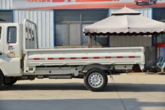 福田 祥菱M1 豪华型 1.6L 122马力 汽油 3.05米排半栏板微卡(国六)(BJ1031V4PV4-01)