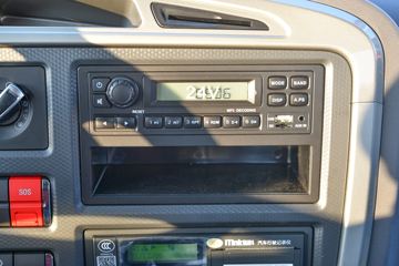  Ʒ 200 5.45Űʽػ(BJ5188XXYKPFK-AD1)ͼƬ