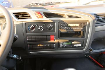  Ʒ 200 5.45Űʽػ(BJ5188XXYKPFK-AD1)ͼƬ