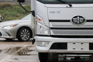 ��� ��; 160���� 4X2 4.05����س�(CA5041XLCP40K59L2E6A84)ͼƬ