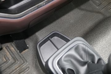 ��� ��; 160���� 4X2 4.05����س�(CA5041XLCP40K59L2E6A84)ͼƬ