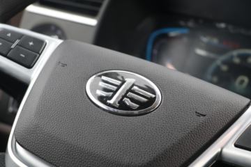 ��� ��; 160���� 4X2 4.05����س�(CA5041XLCP40K59L2E6A84)ͼƬ