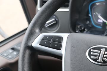 ��� ��; 160���� 4X2 4.05����س�(CA5041XLCP40K59L2E6A84)ͼƬ