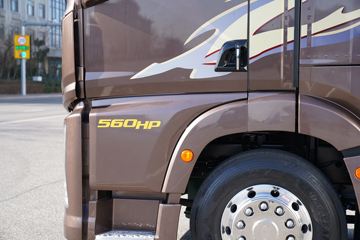 �ൺ��� ӥ; ����� 560���� 6X4 AMT�Զ���ǣ����(����)(CA4250P33K2T1RE6A80)ͼƬ