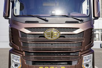 �ൺ��� ӥ; ����� 560���� 6X4 AMT�Զ���ǣ����(����)(CA4250P33K2T1RE6A80)ͼƬ