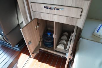 �ൺ��� ӥ; ����� 560���� 6X4 AMT�Զ���ǣ����(����)(CA4250P33K2T1RE6A80)ͼƬ