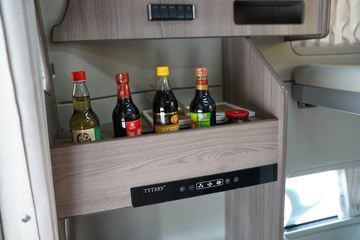 �ൺ��� ӥ; ����� 560���� 6X4 AMT�Զ���ǣ����(����)(CA4250P33K2T1RE6A80)ͼƬ