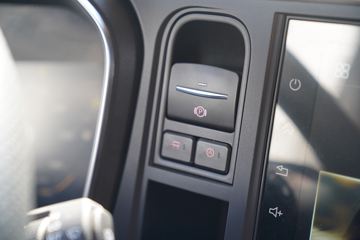 �ൺ��� ӥ; ����� 560���� 6X4 AMT�Զ���ǣ����(����)(CA4250P33K2T1RE6A80)ͼƬ