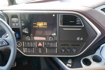 �ൺ��� ӥ; ����� 560���� 6X4 AMT�Զ���ǣ����(����)(CA4250P33K2T1RE6A80)ͼƬ