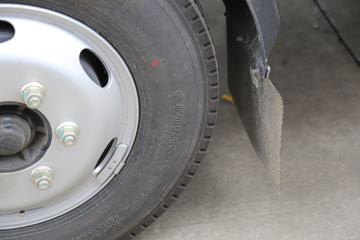 �й�����HOWO ���� 130���� 4X2 3.8����س�(�ٱ�4.333)(ZZ5047XLCF3111F145)ͼƬ