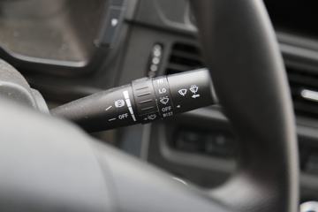 �й�����HOWO ���� 130���� 4X2 3.8����س�(�ٱ�4.333)(ZZ5047XLCF3111F145)ͼƬ