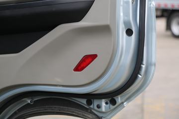 �й�����HOWO С�� 127���� 4X2 3.6�׵�������С��(����)(����3.5T)ͼƬ