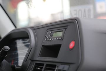 �й�����HOWO С�� 127���� 4X2 3.6�׵�������С��(����)(����3.5T)ͼƬ