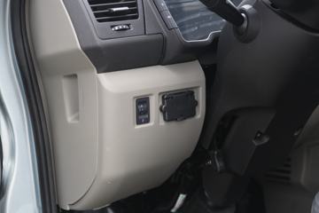 �й�����HOWO С�� 127���� 4X2 3.6�׵�������С��(����)(����3.5T)ͼƬ