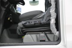 中国重汽 汕德卡SITRAK G7重卡 460马力 6X4危险品牵引车(12挡)(ZZ4256V324HE1W) 中国重汽 汕德卡SITRAK G7重卡 460马力 6X4危险品牵引车(12挡)(ZZ4256V324HE1W)