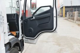 一汽解放轻卡底盘&nbsp;爆破器材运输车驾驶室图片