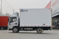 解放 领途 160马力 4X2 4.13米冷藏车(国六)(山东宇恒)